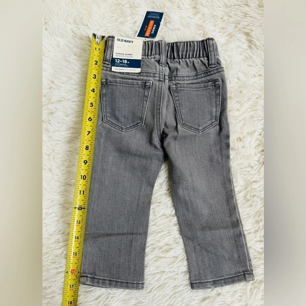 NEW WITH TAG OLD NAVY BOY 12-18mo Karate Skinny Gray Jeans
